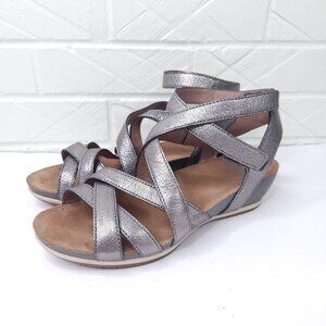 Dansko Veruca Graphite Nappa Gladiator Sandal Metallic Leather Strappy Wedge 37